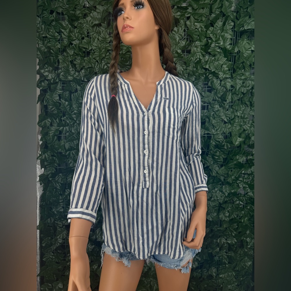 Old Navy XS The Tunic Shirt